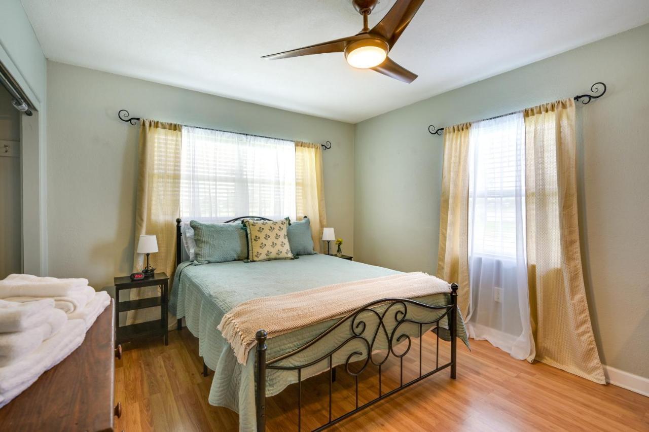 Sunny Lake Wales Getaway - 1 Mi To Downtown المظهر الخارجي الصورة